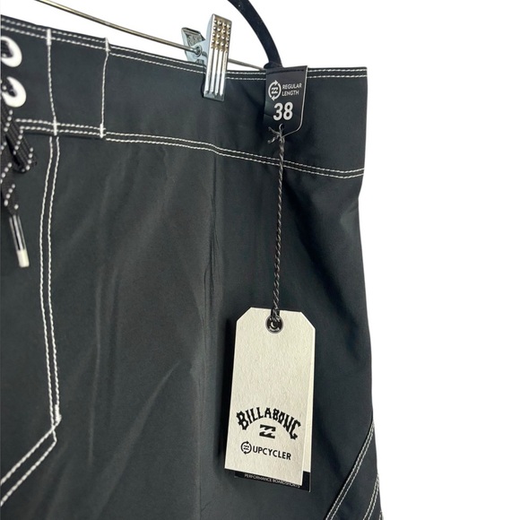 NWT Men’s Billabong Black Fluid 2K Pro Performance Board Shorts Regular Length - Picture 5 of 13